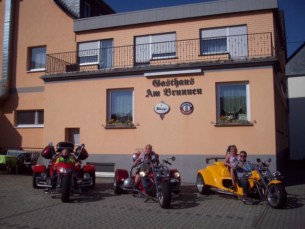 Gasthaus Am Brunnen Illerich Eksteriør bilde